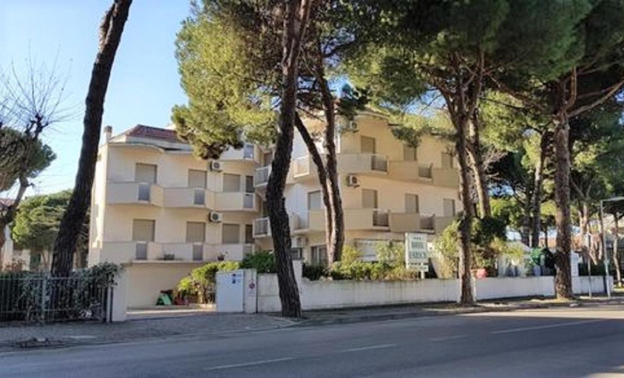 Hotel Enrica 切尔维亚 外观 照片