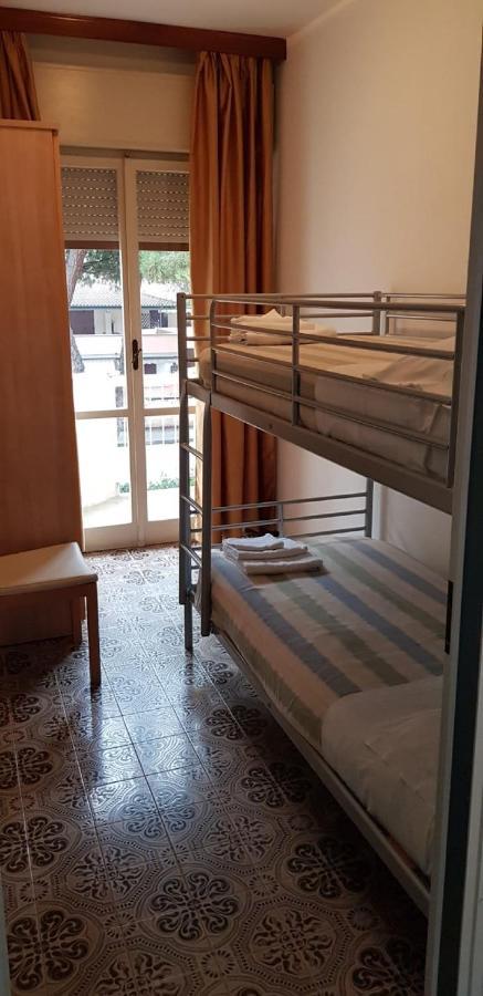 Hotel Enrica 切尔维亚 外观 照片