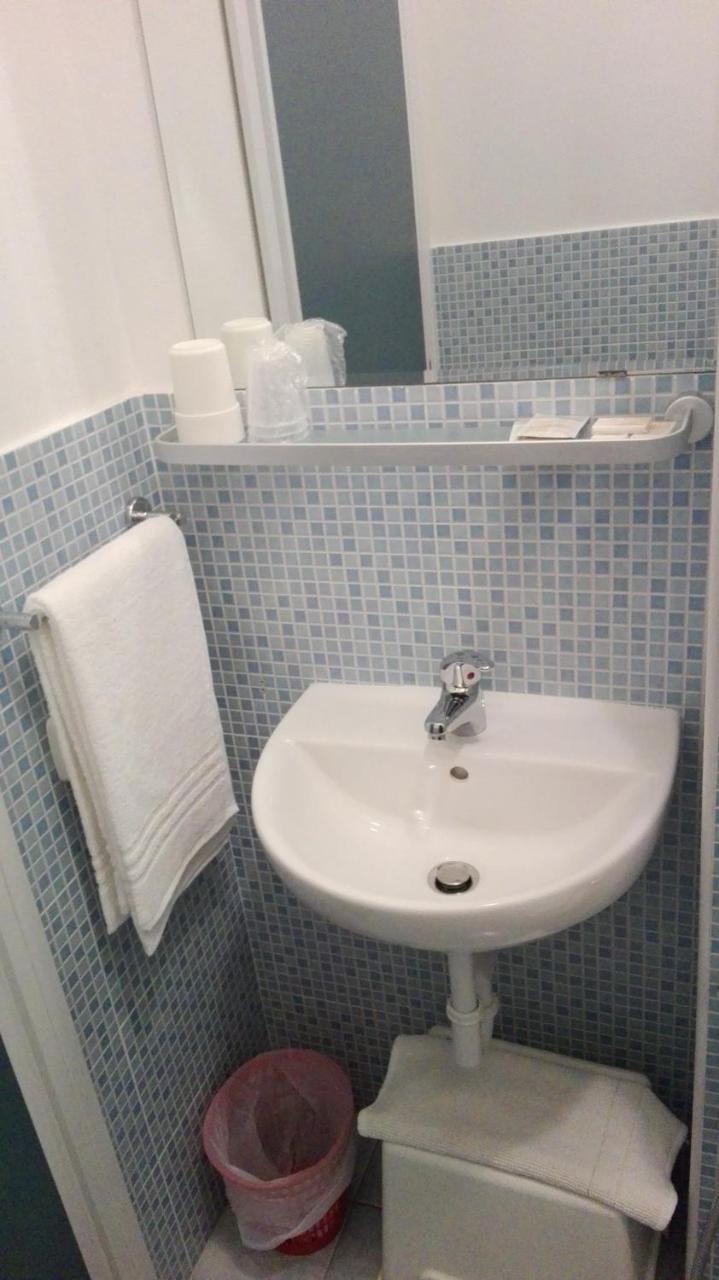 Hotel Enrica 切尔维亚 外观 照片