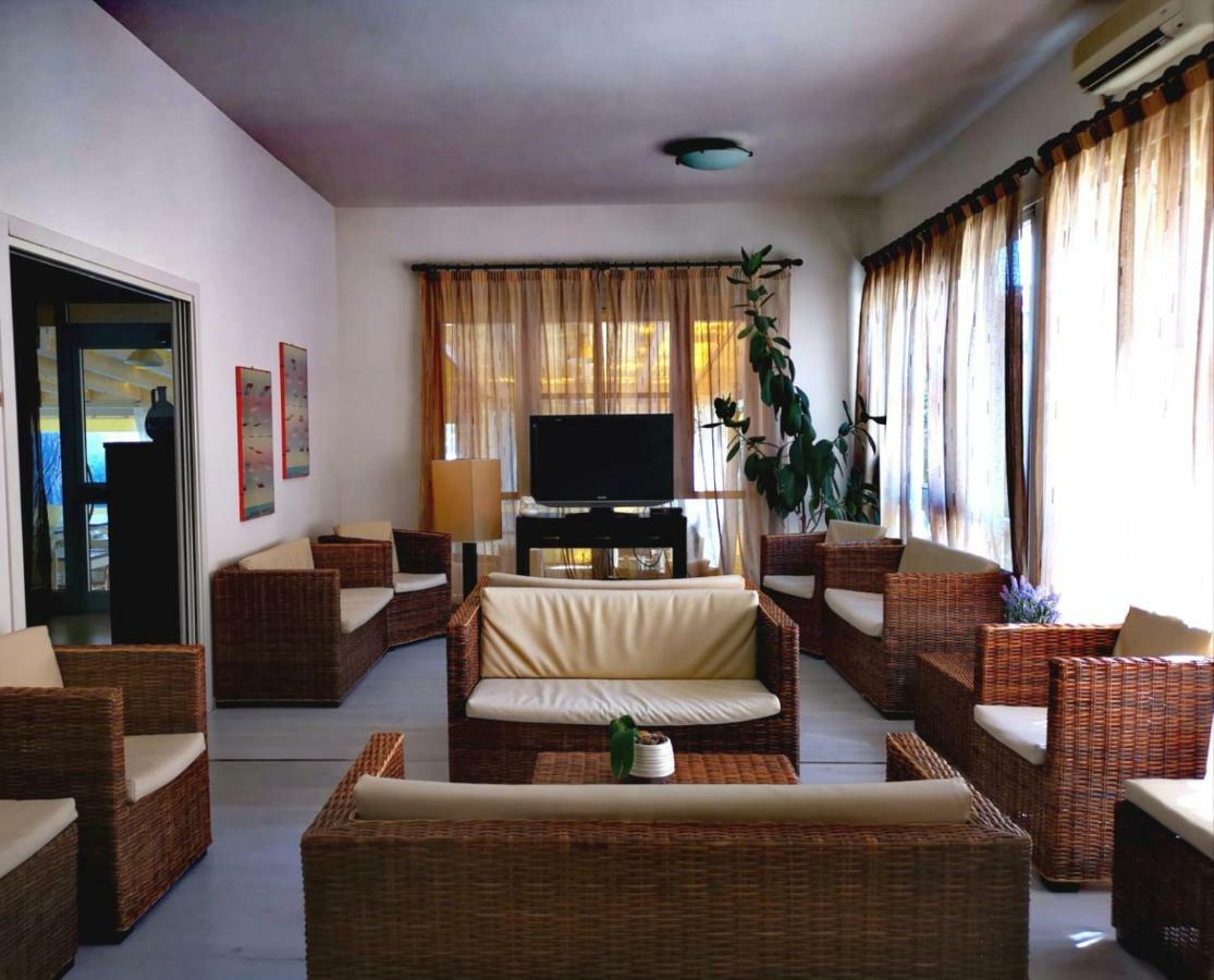 Hotel Enrica 切尔维亚 外观 照片
